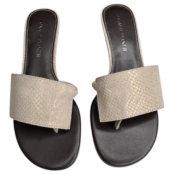 Donald Pliner Women's Vimms Metallic Snake Heels Praline Size 7 - Picture 3 of 8